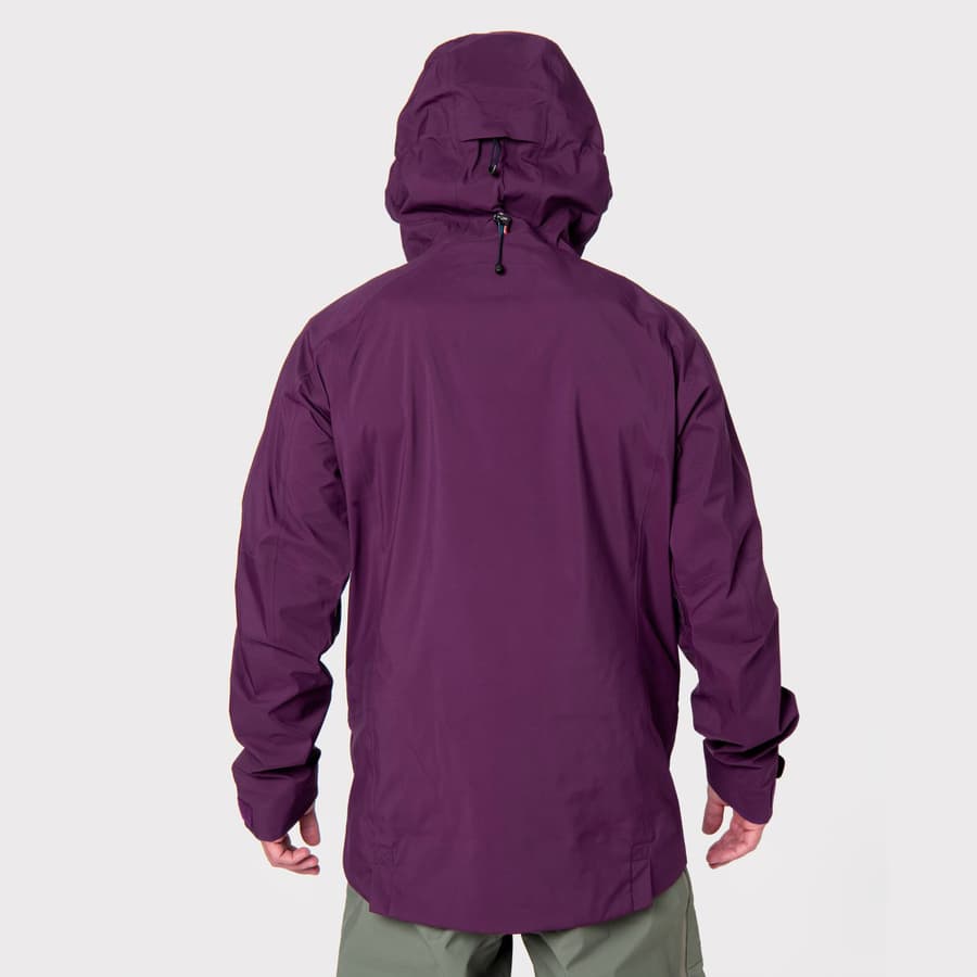 656_8049f3dc82-m_pure_jacket_aubergine_1427-21570_mod2_ps-square