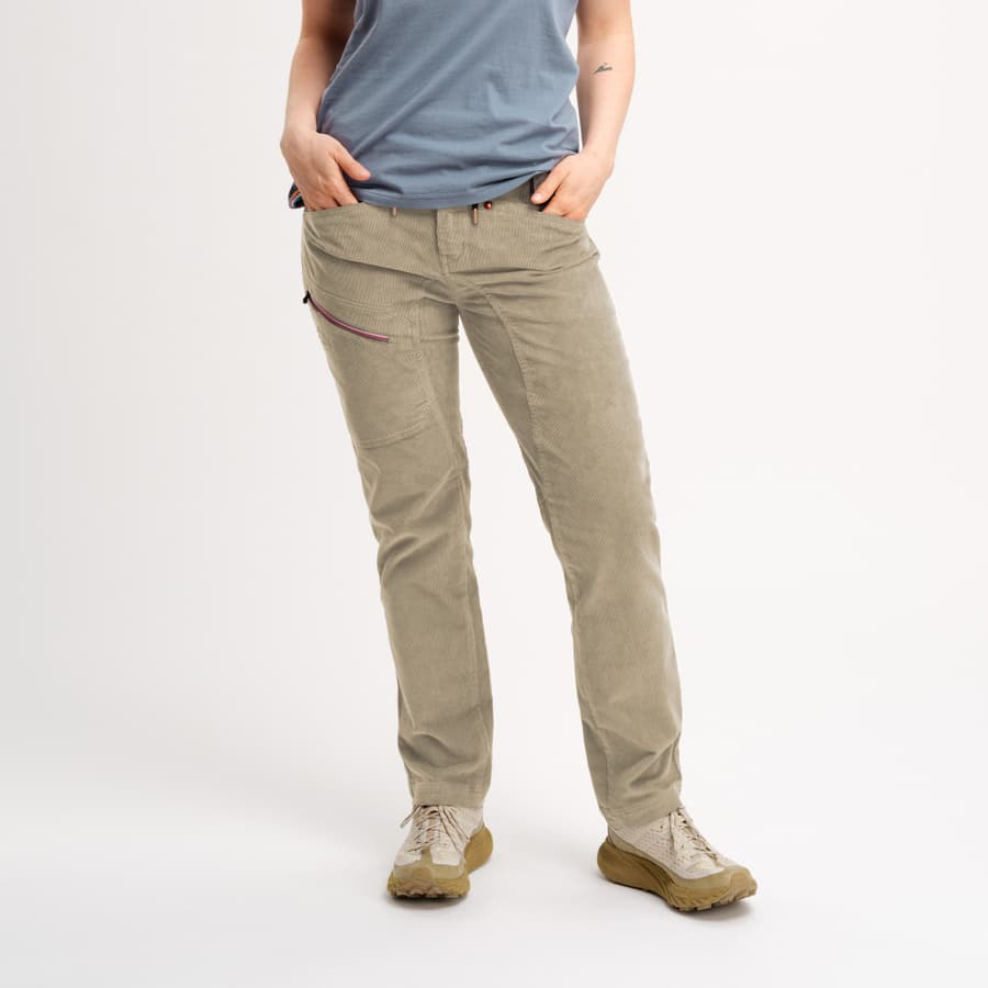 797_38aed983a7-420-23014_2-square